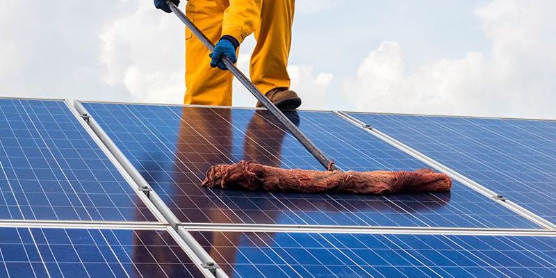 Mantenimiento de placas solares: ¿realmente lo necesitas?